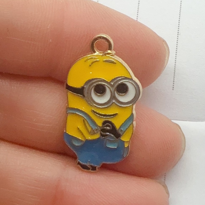 Pendentif en alliage à motif d - Party Games Birthday avis et prix