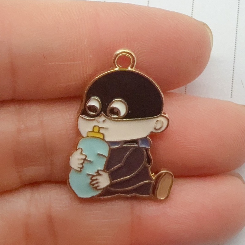 Pendentif en alliage à motif d - Party Games Birthday avis et prix