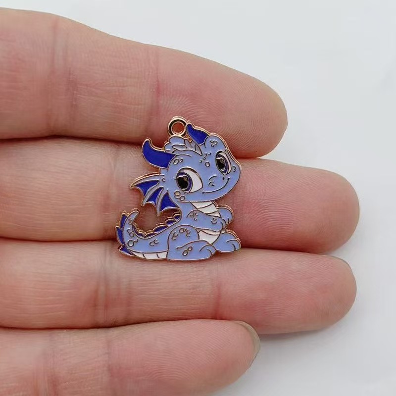 10 pièces de pendentifs mignon - Party Games Birthday avis et prix